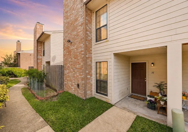 Photo 1 of Townhouse for sale at 10912 Gulf Fwy #38, Houston, TX 77034 | MLS# 53233068 | Listing updated on 2026-09-19