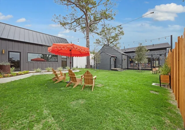 32nd image of 2214 Saxon Dr, Houston, TX 77018 | MLS# 57015337