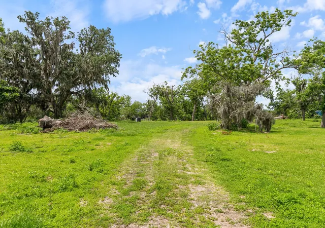 Photo 3 of Land for sale at 4610 Fm 522 Rd, Brazoria, TX 77422 | MLS# 74627315 | Listing updated on 2026-08-07