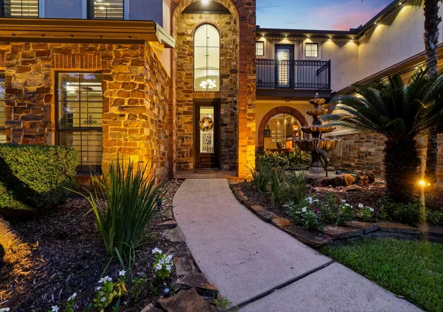 Photo 2 of Single family home for sale at 11612 Princess Ann Ct, Montgomery, TX 77316 | MLS# 73170203 | Listing updated on 2026-08-18
