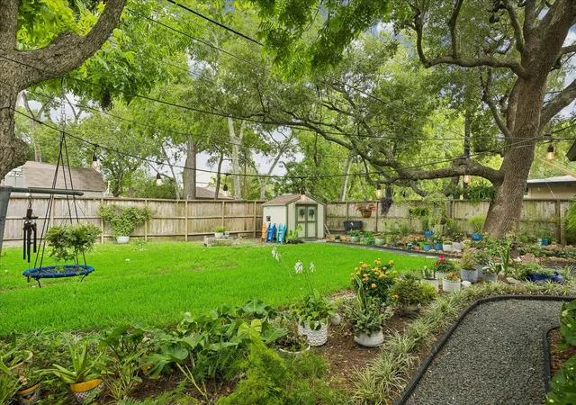 Homes for sale in Houston, TX | 9103 Timberside Dr, Houston, TX 77025 | MLS# 89401116