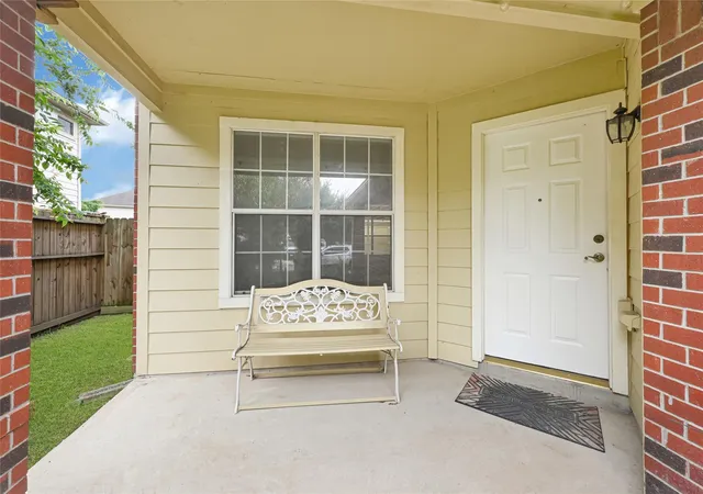 Photo 2 of Sale Pending at 6019 Minor St, Houston, TX 77085 | MLS# 53794290 | Listing updated on 2026-09-12