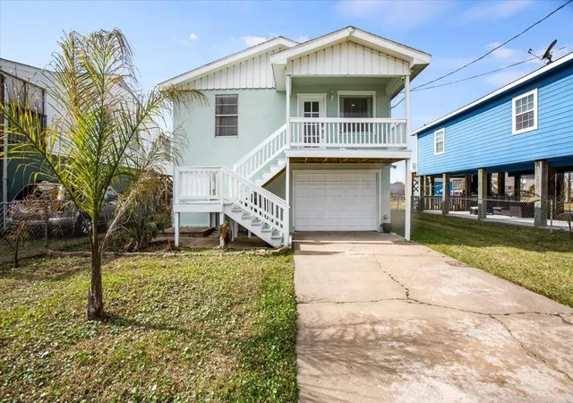 Photo 2 of Single family home for sale at 2127 65th Street, Galveston, TX 77551 | MLS# 39868487 | Listing updated on 2026-06-29