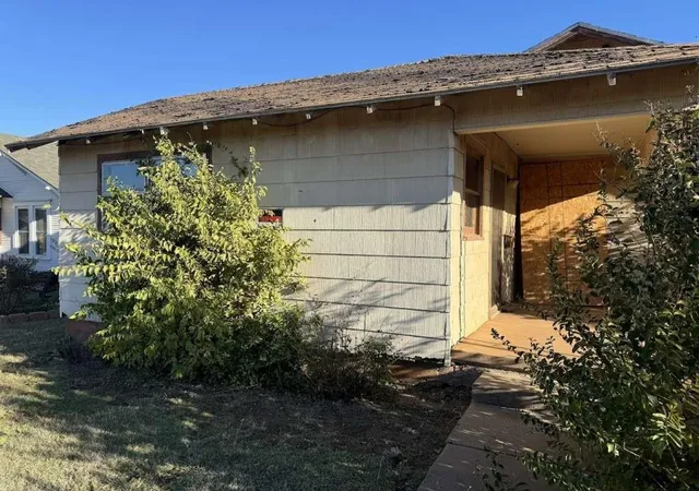 Photo 9 of Single family home for sale at 105 E Washington Ave, Electra, TX 76360 | MLS# 57781547 | Listing updated on 2026-10-01
