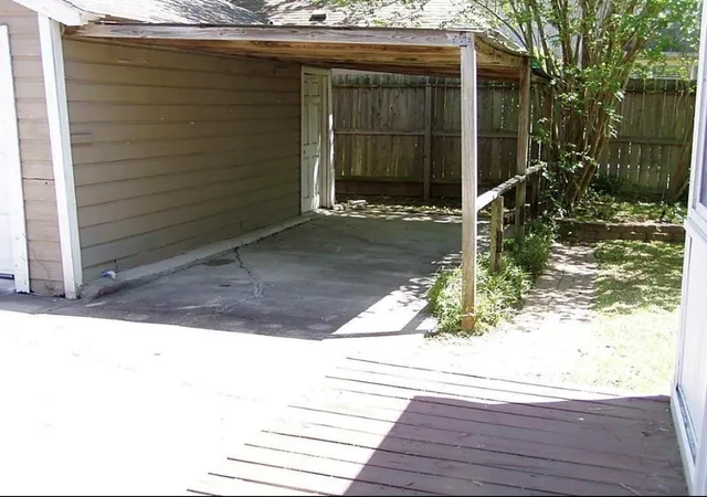 Photo 4 of Single family home for sale at 6203 S Rice Ave, Bellaire, TX 77401 | MLS# 54869000 | Listing updated on 2026-07-22