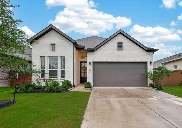 Homes for sale in Rosharon, TX | 5019 Country Meadows Trl, Rosharon, TX 77583 | MLS# 84228133
