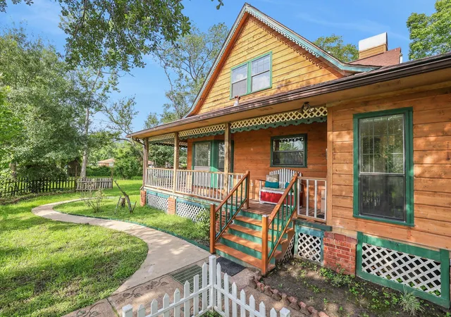 3rd image of 219 Harris Rd, Highlands, TX 77562 | MLS# 14661446