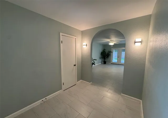 4th image of 5002 Louise St, Seabrook, TX 77586 | MLS# 84069256