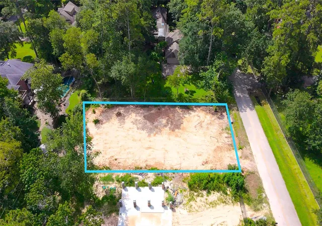 Photo 3 of Land for sale at 15530 Oaklawn Park Dr, Houston, TX 77069 | MLS# 33392948 | Listing updated on 2026-08-04