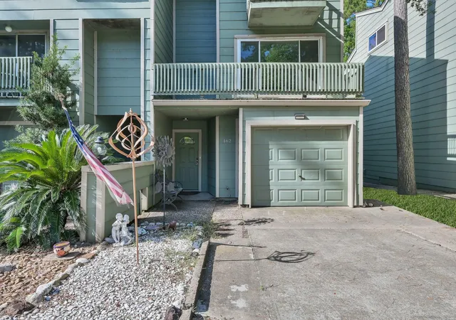 Photo 2 of Single family home for sale at 162 Villa Way, Coldspring, TX 77331 | MLS# 34847144 | Listing updated on 2026-09-24