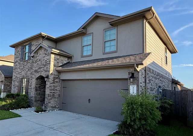 3rd image of 1515 Wells Manor Ln, Missouri City, TX 77459 | MLS# 93631492