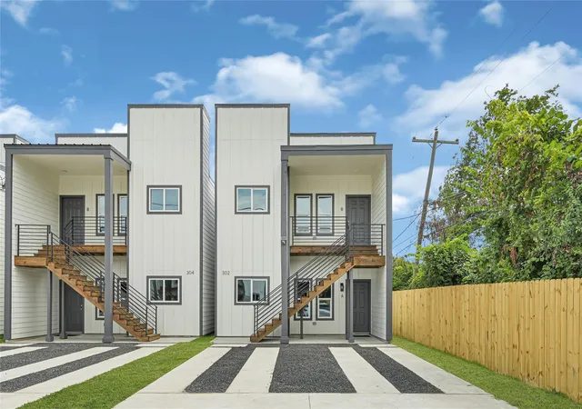 1st image of 302 Bolden St, Houston, TX 77029 | MLS# 69830373