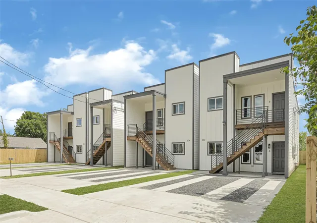 29th image of 302 Bolden St, Houston, TX 77029 | MLS# 69830373
