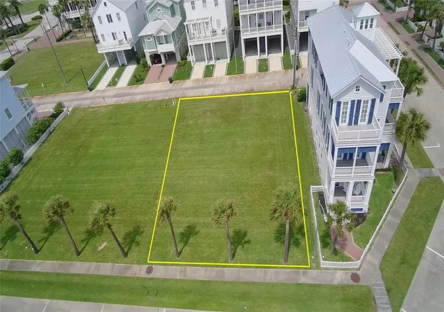 Photo 3 of Land for sale at 810 & 814 Ramsar Rd, Galveston, TX 77550 | MLS# 69824569 | Listing updated on 2026-08-25