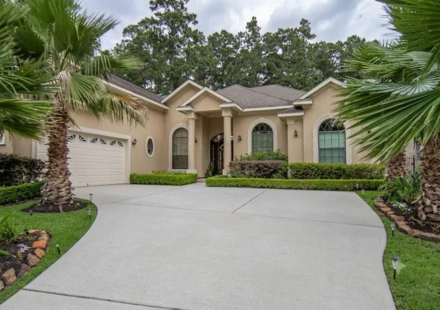 Photo 1 of Single family home for sale at 2283 Deer Cvs Trl, Kingwood, TX 77339 | MLS# 40278787 | Listing updated on 2026-09-08