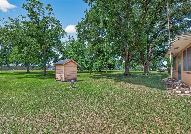 Homes for sale in Needville, TX | 11105 Needville Fairchilds Rd, Needville, TX 77461 | MLS# 32871790