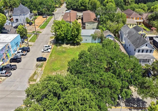 5th image of 1446 Yale St, Houston, TX 77008 | MLS# 11105754