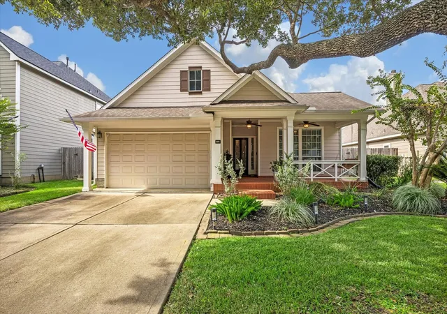 1st image of 891 Victoria Lakes Dr, Katy, TX 77493 | MLS# 61155646