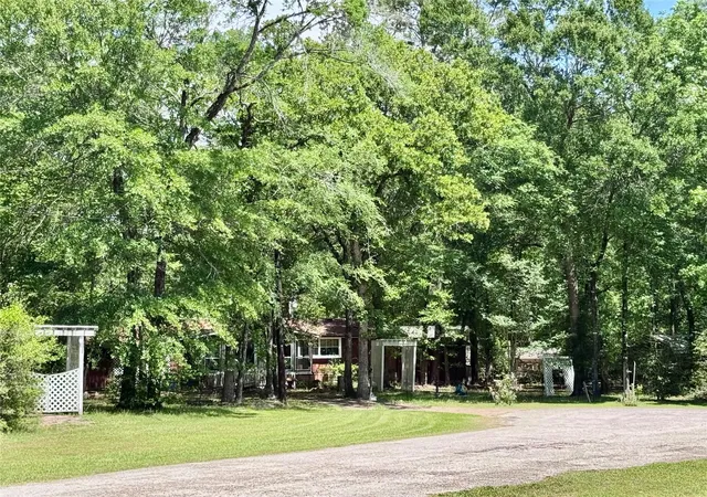 Homes for sale in Trinity, TX | 106 Westlake Rd, Trinity, TX 75862 | MLS# 49515365