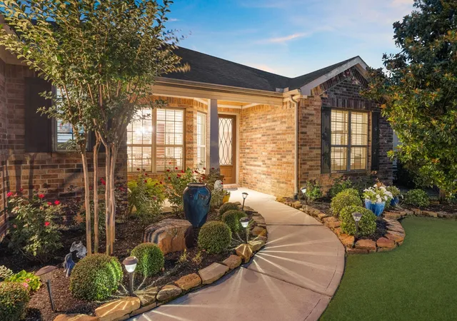 1st image of 4022 Swallow Tail Wy, Richmond, TX 77469 | MLS# 40750910