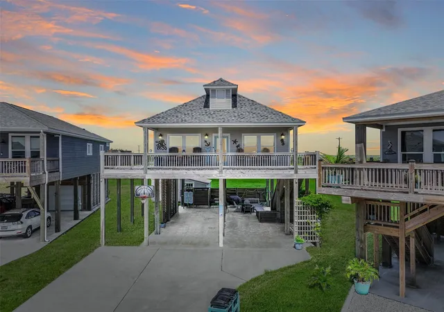 Homes for sale in Crystal Beach, TX | 3263 Hidden Gold, Crystal Beach, TX 77650 | MLS# 8531283