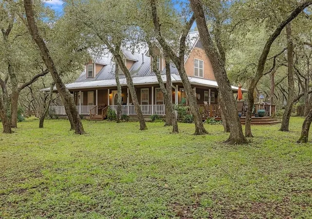 4th image of 1131 Greak Rd, Sheridan, TX 77475 | MLS# 64136953