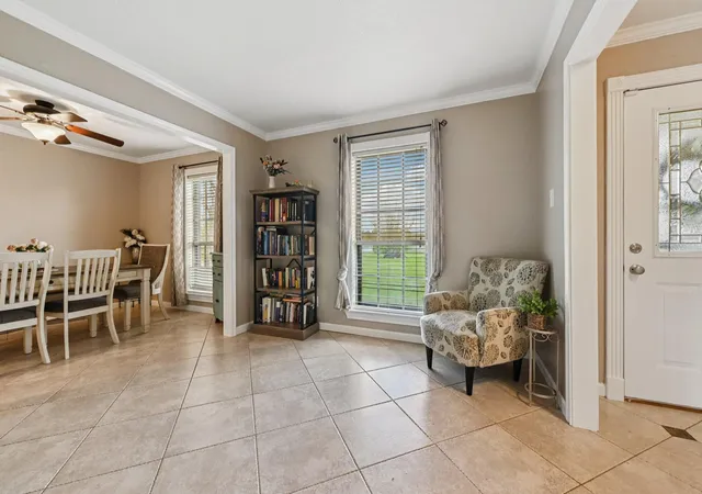 4th image of 13917 Country Side St, Santa Fe, TX 77517 | MLS# 27760027