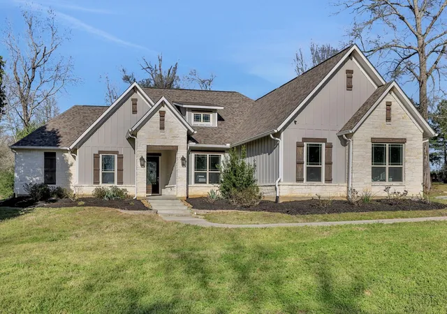 Homes for sale in Coldspring, TX | 340 Pine Dr, Coldspring, TX 77331 | MLS# 63516986