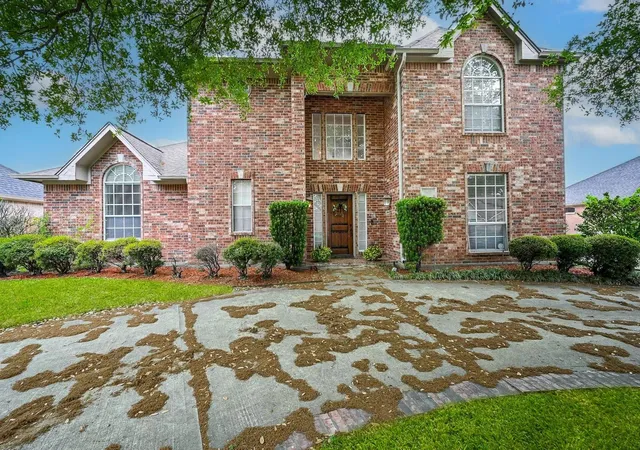 3rd image of 8102 Ashley Circle Dr S, Houston, TX 77071 | MLS# 91490724
