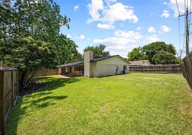 27th image of 2002 Eastfield Cir, Missouri City, TX 77459 | MLS# 84171505