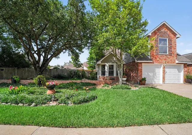 Photo 1 of Single family home for sale at 9638 W Withers Way Cir, Houston, TX 77065 | MLS# 44685809 | Listing updated on 2026-08-29