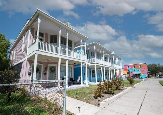 Photo 2 of Multi family home for sale at 1606 Ave L, Galveston, TX 77550 | MLS# 54788569 | Listing updated on 2026-06-12