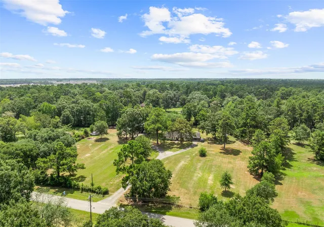 Photo 1 of Single family home for sale at 15856 Dewberry Ln, Conroe, TX 77302 | MLS# 7617559 | Listing updated on 2026-09-01