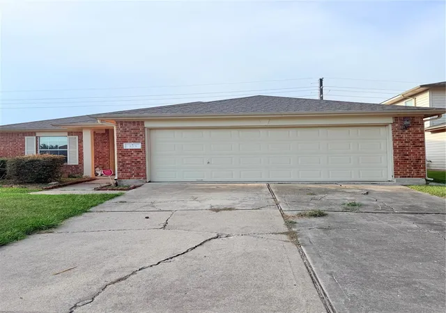 2nd image of 323 Annatto Ln, Crosby, TX 77532 | MLS# 27484552