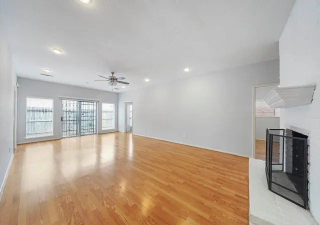 2nd image of 2226 Jamara Ln, Houston, TX 77077 | MLS# 35546051