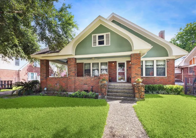 4th image of 2302 Wentworth St, Houston, TX 77004 | MLS# 32547255