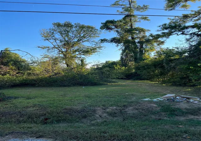 Photo 1 of Land for sale at 6908 S Hall St, Houston, TX 77028 | MLS# 37529978 | Listing updated on 2025-11-12