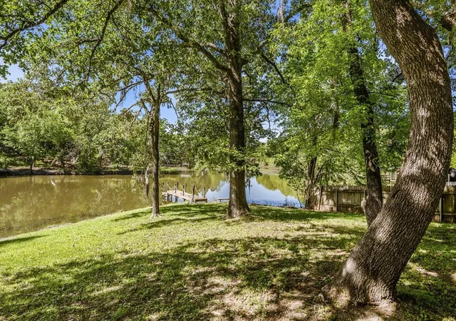 49th image of 101 Tony Ln, Huntsville, TX 77320 | MLS# 30550301