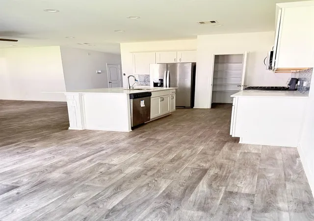 Photo 3 of Single family home for sale at 10156 Basil Beebalm Trl, Magnolia, TX 77354 | MLS# 74991190 | Listing updated on 2026-08-06