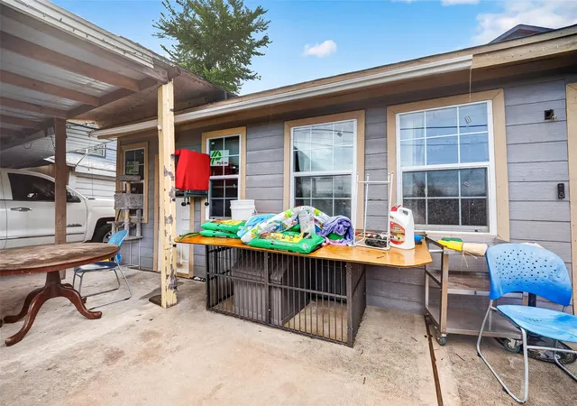 Photo 3 of Single family home for sale at 4425 Cline St, Houston, TX 77020 | MLS# 95200211 | Listing updated on 2026-07-19