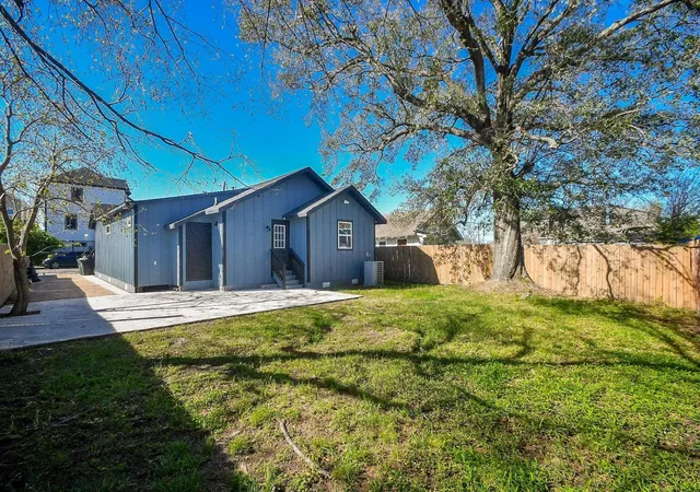 5th image of 4407 Oats St, Houston, TX 77020 | MLS# 50511931