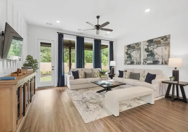 Photo 3 of Single family home for sale at 6206 Lake Chippewa Ct, Katy, TX 77493 | MLS# 78550056 | Listing updated on 2026-09-19