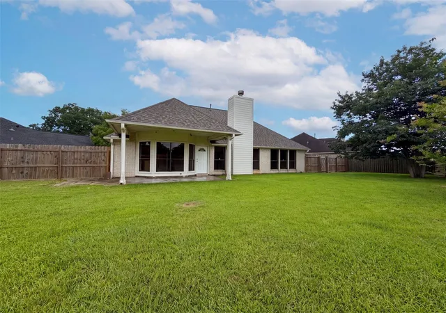 Homes for sale in Lake Jackson, TX | 66 Tangerine Ct, Lake Jackson, TX 77566 | MLS# 77579810