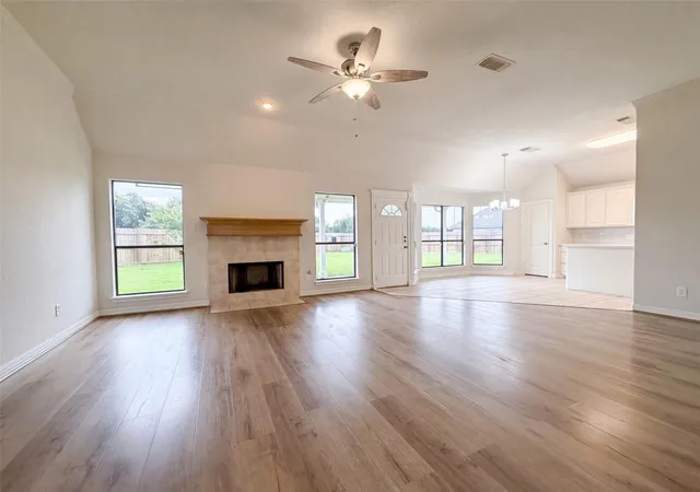 Homes for sale in Lake Jackson, TX | 66 Tangerine Ct, Lake Jackson, TX 77566 | MLS# 77579810