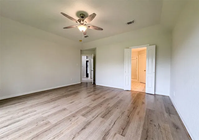 Homes for sale in Lake Jackson, TX | 66 Tangerine Ct, Lake Jackson, TX 77566 | MLS# 77579810