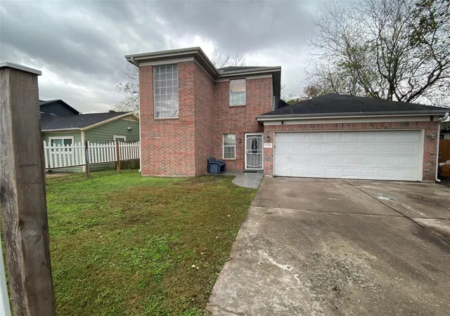 Homes for sale in Houston, TX | 5330 Longmeadow St, Houston, TX 77033 | MLS# 40840265