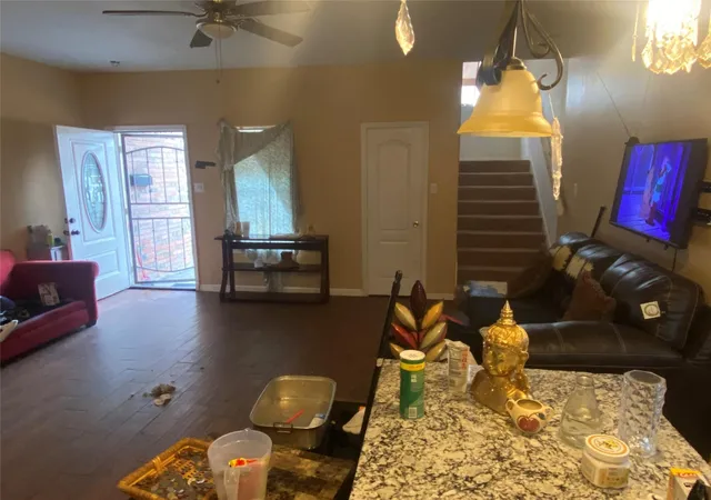 Photo 3 of Single family home for sale at 5330 Longmeadow St, Houston, TX 77033 | MLS# 40840265 | Listing updated on 2026-09-14
