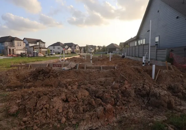4th image of 5522 Blackcurrant Rd, Manvel, TX 77578 | MLS# 97933273