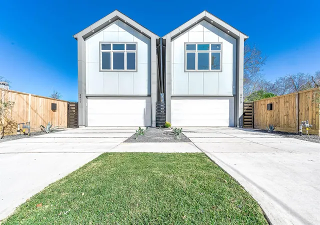 Photo 1 of Single family home for sale at 3411 Mcgowen St, Houston, TX 77004 | MLS# 7379519 | Listing updated on 2026-09-17