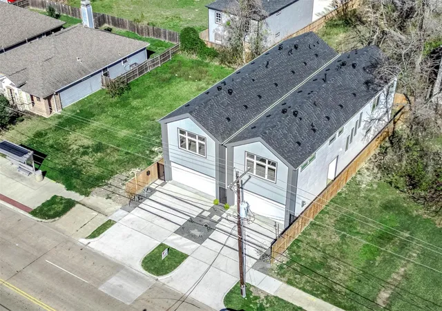 Photo 3 of Single family home for sale at 3411 Mcgowen St, Houston, TX 77004 | MLS# 7379519 | Listing updated on 2026-09-17